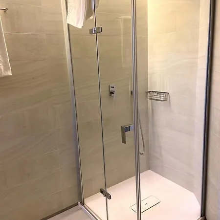 Отель Meridional 4*